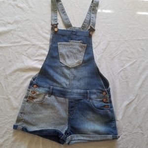 Overall jeans shorts